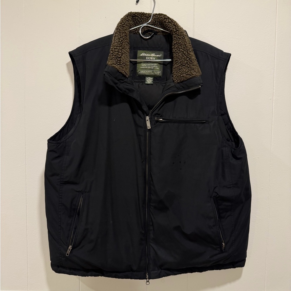 Eddie Bauer Men's Dark Vest with Brown Lining